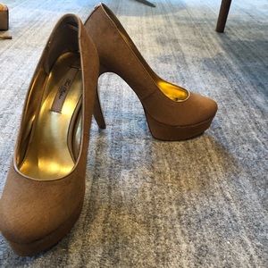 Ted Baker size 6 heels!!